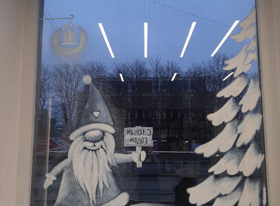 Новогодняя роспись окон Гномики СПб